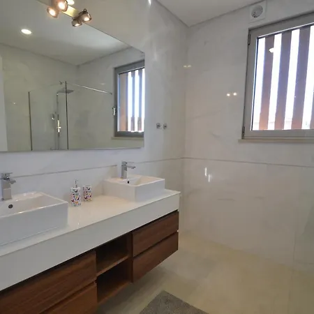 Appartamento Beate - Moradia De Luxo T3 *